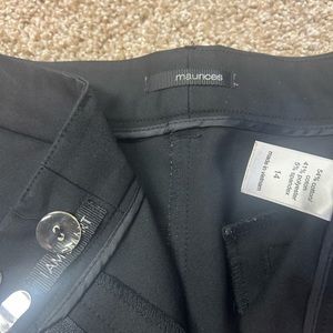 Maurice’s Cropped Black Dress Pant Size 14